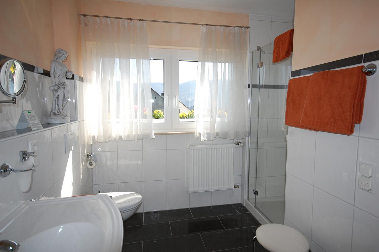 Ferienweingut Port Hotel Bernkastel-Kues Bagian luar foto